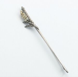 Antique long wheatsheaf bar brooch pin
